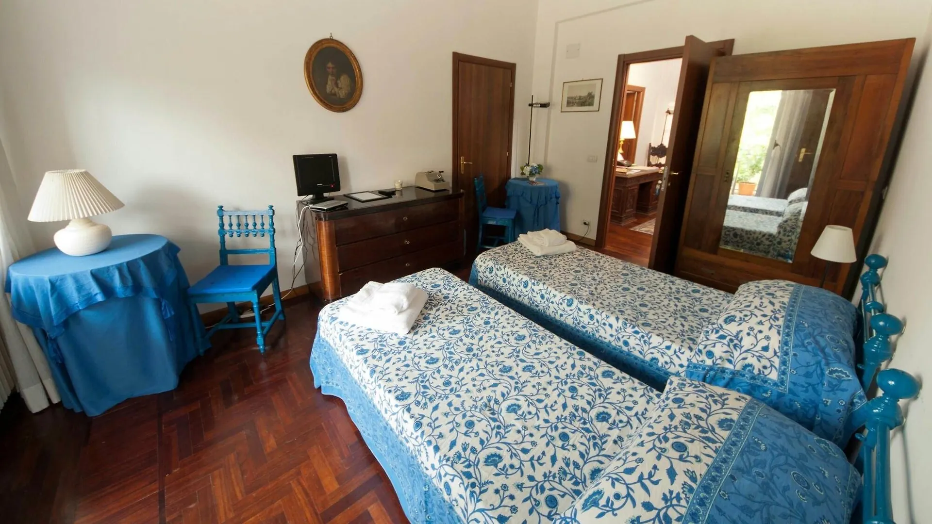 Bed and Breakfast 2 Passi Da Roma