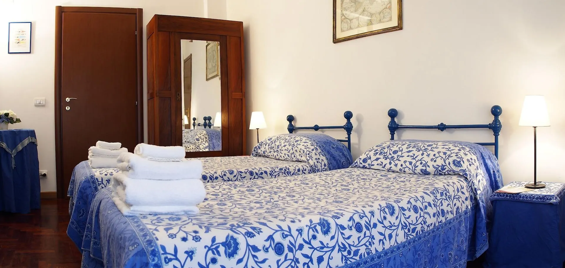 Bed and Breakfast 2 Passi Da Roma Italia