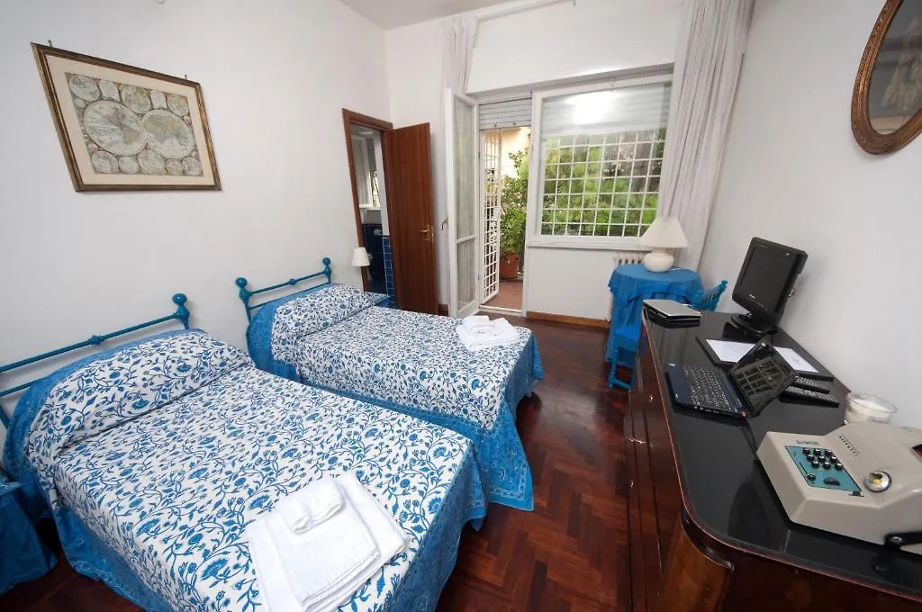 Bed and Breakfast 2 Passi Da Roma