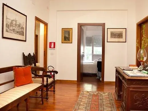 Bed and Breakfast 2 Passi Da Roma