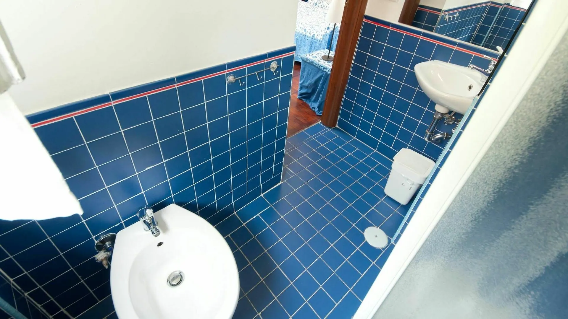 Bed and Breakfast 2 Passi Da Roma