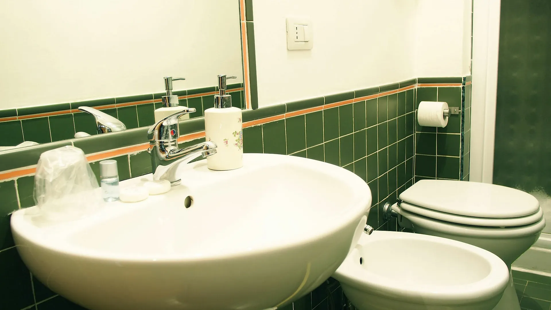 Bed and Breakfast 2 Passi Da Roma