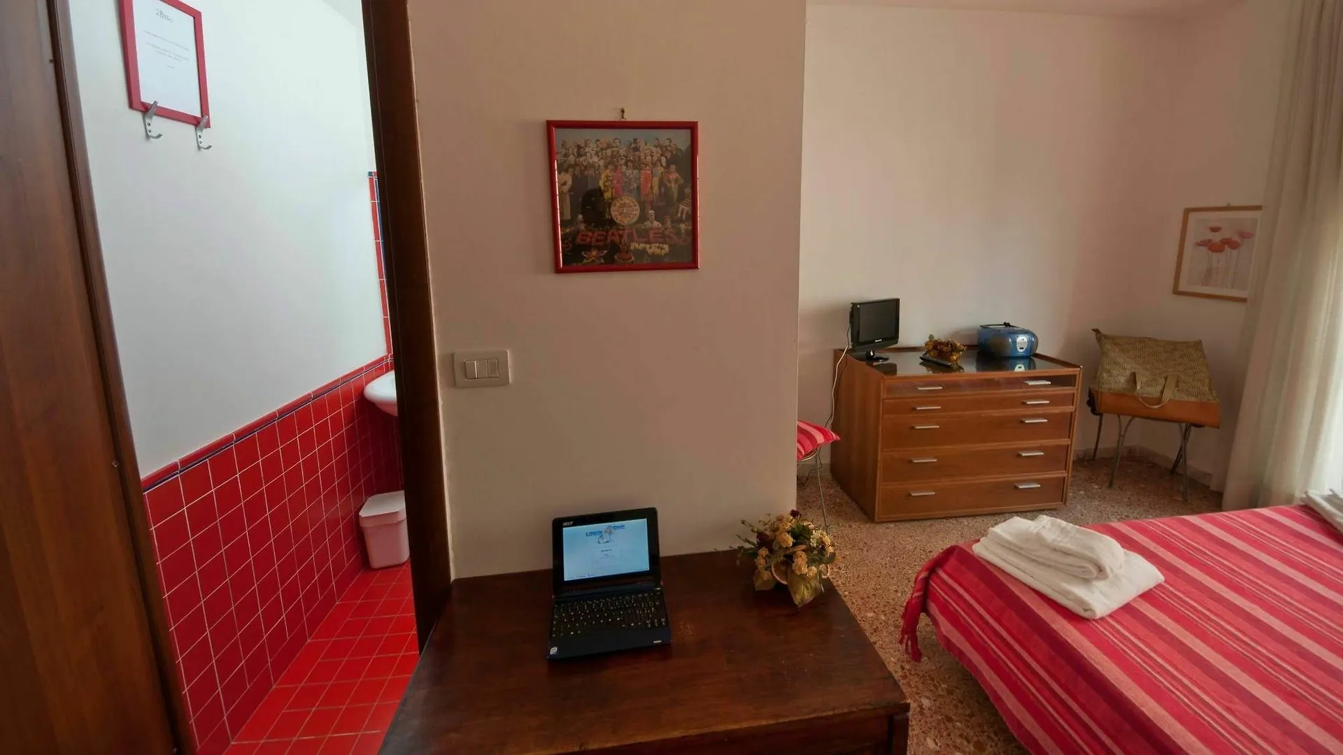 **  Bed and Breakfast 2 Passi Da Roma Italia